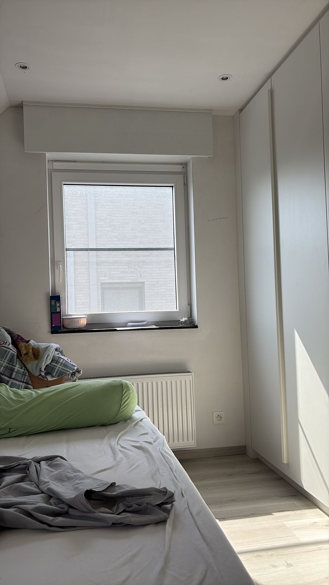 Plaatsing nieuw raam – slaapkamer